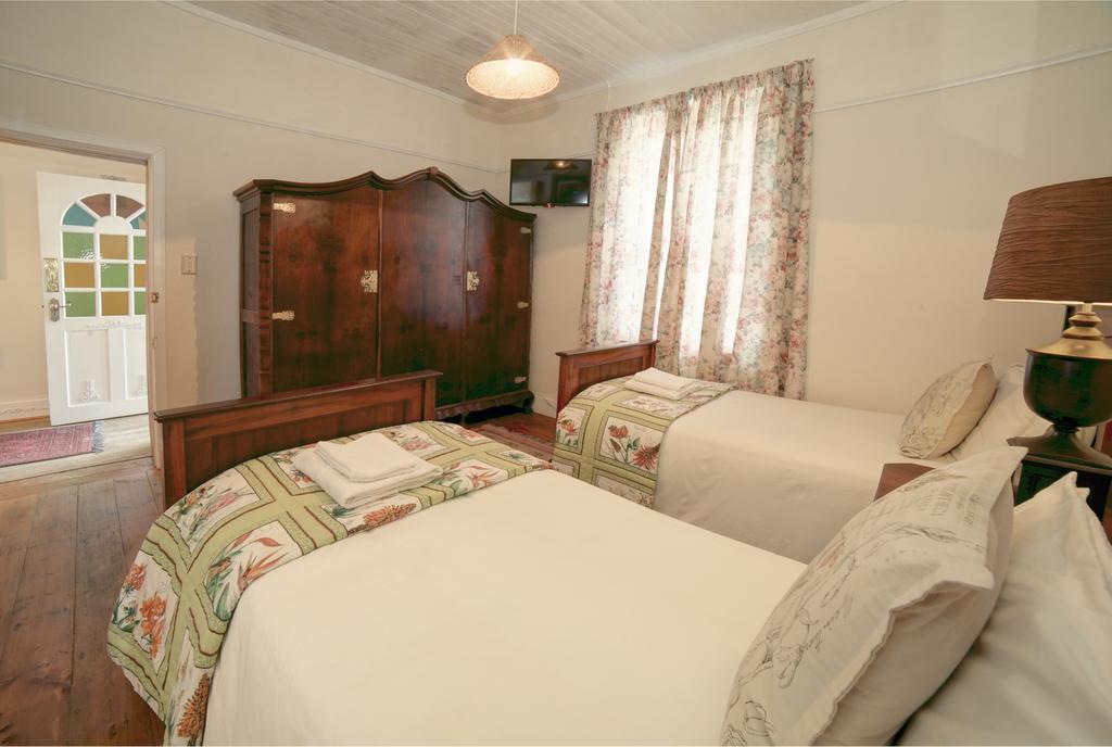 Outeniqua Travel Lodge George Bilik gambar