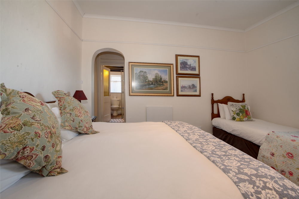 Outeniqua Travel Lodge George Luaran gambar