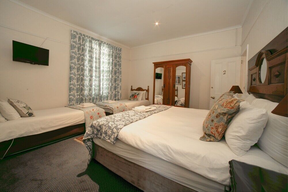 Outeniqua Travel Lodge George Luaran gambar